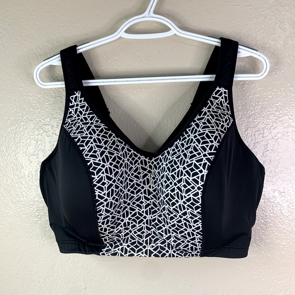 LIVI Active Black White Molded Underwire Sports Bra Size 46DDD